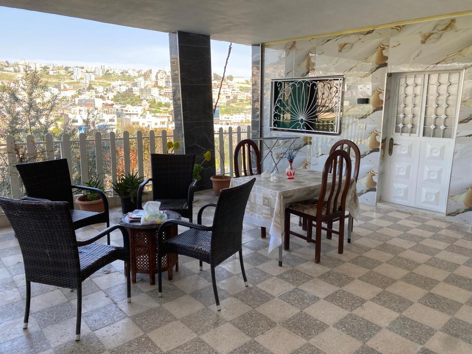 ג'אראש Huseein Rooms מראה חיצוני תמונה